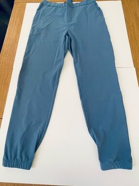 Men's Troop Quick Dry Blue Jogger Sweatpants Never worn.